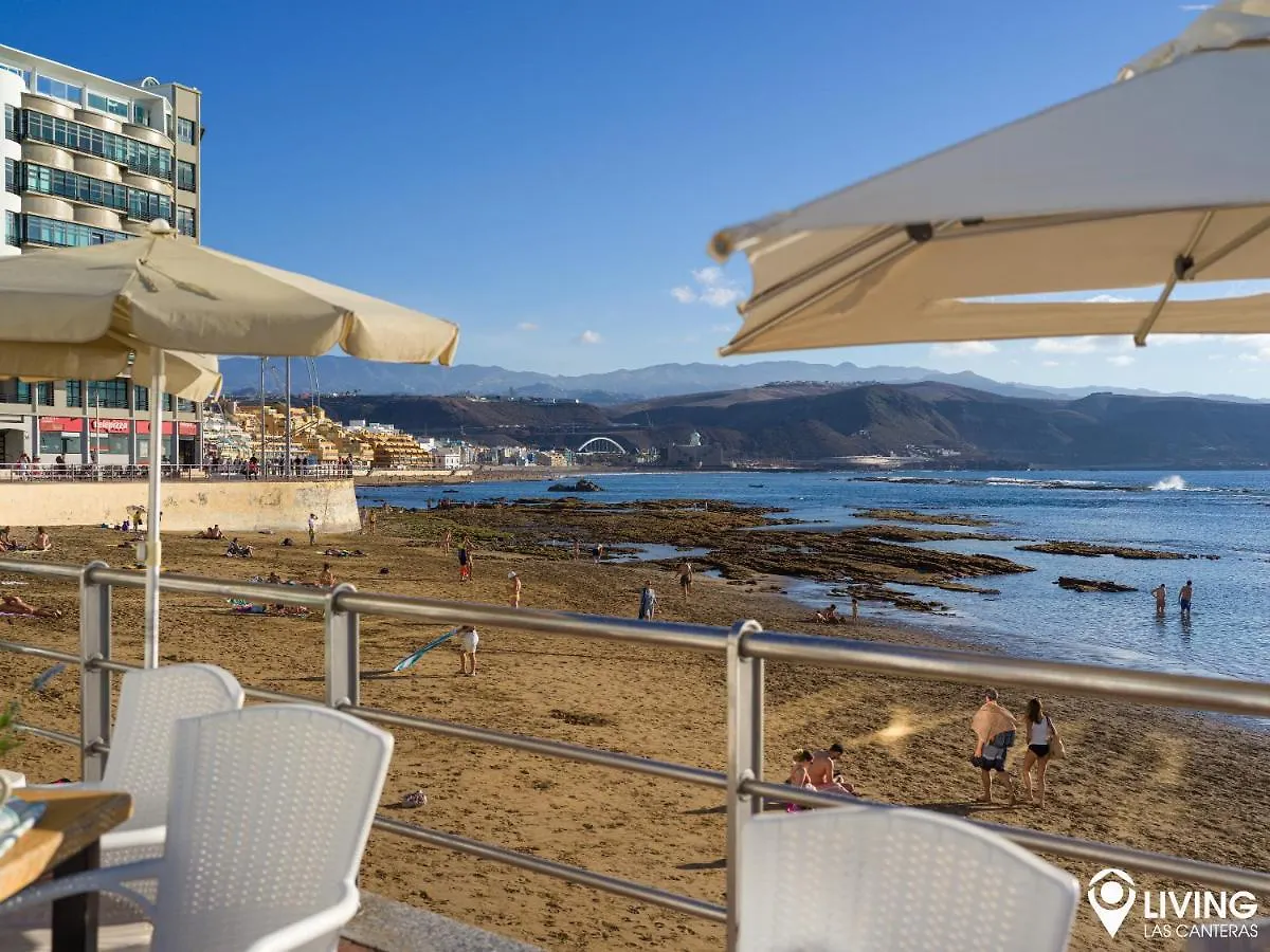 Living Las Canteras Homes - Stylish Beachfront Las Palmas de Gran Canaria Apartment