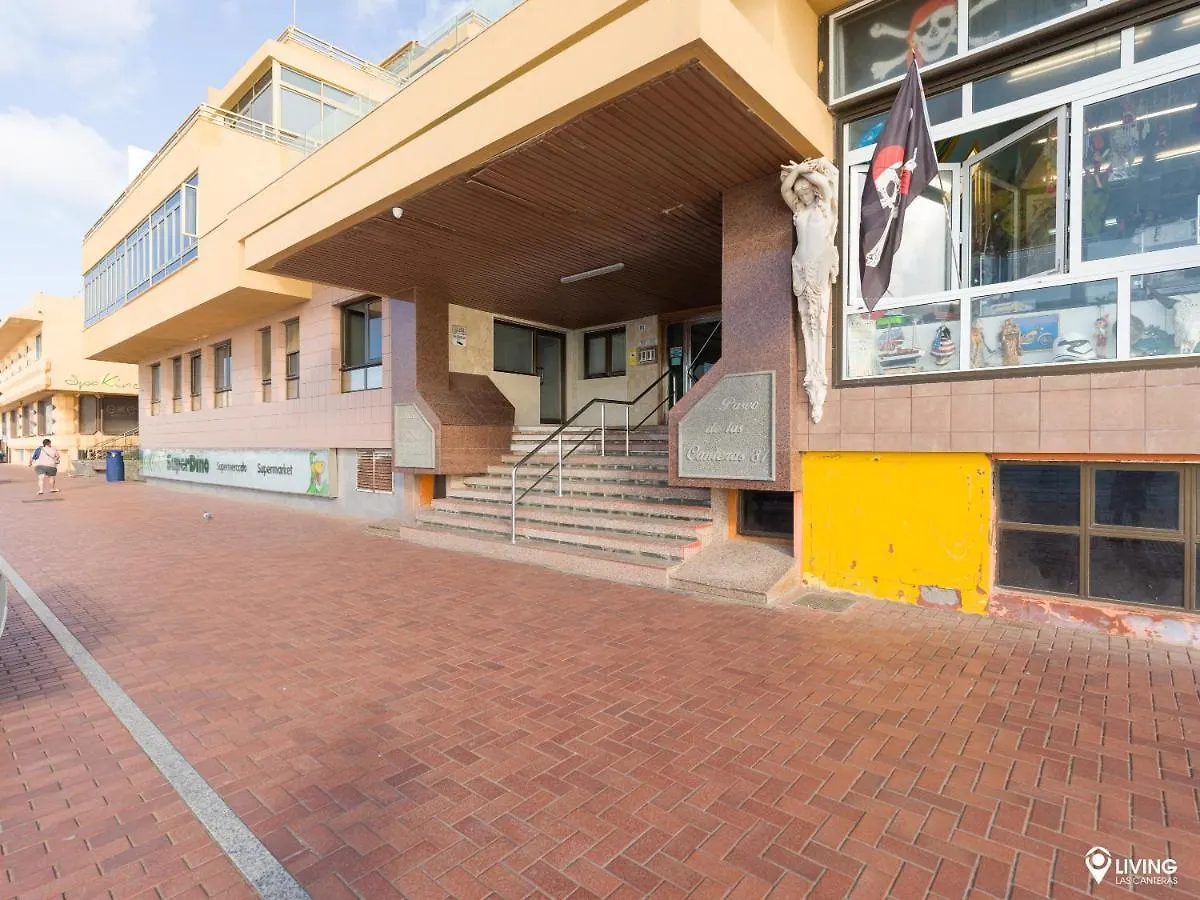 Living Las Canteras Homes - Stylish Beachfront Las Palmas de Gran Canaria Apartment
