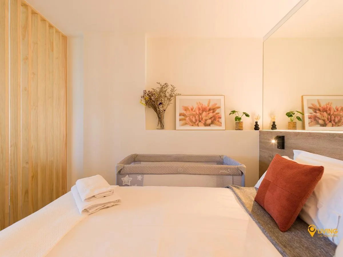 Apartment Living Las Canteras Homes - Stylish Beachfront Las Palmas de Gran Canaria
